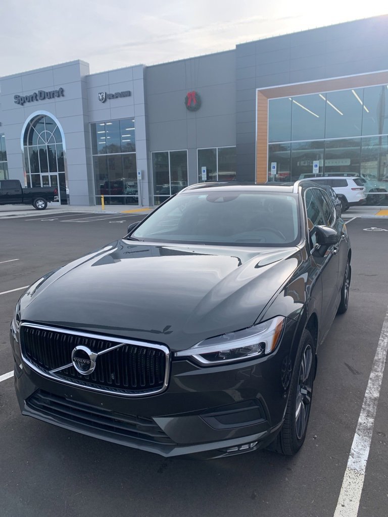Used 2018 Volvo XC60 T6 Momentum w/ Advanced Package image 17