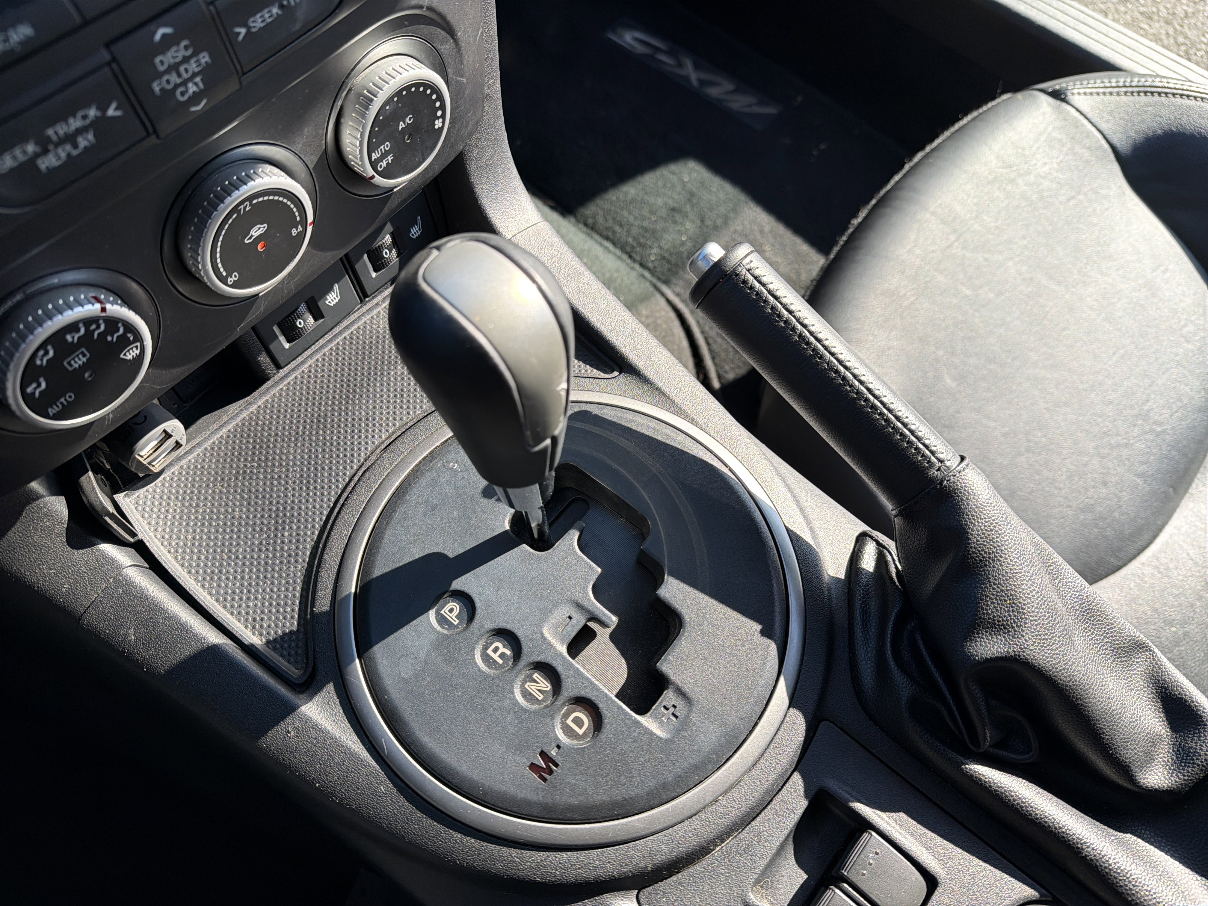 Used 2013 MAZDA MX-5 Miata Grand Touring image 25