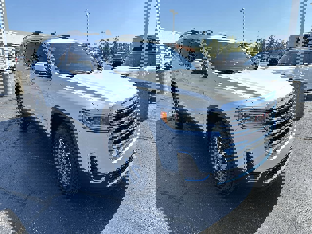 Certified 2023 GMC Acadia SLE w/ Driver Convenience Package