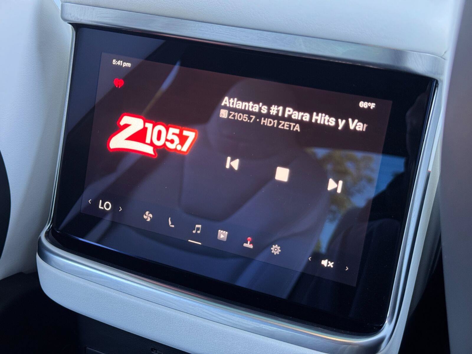 Used 2022 Tesla Model X AWD/4WD image 37