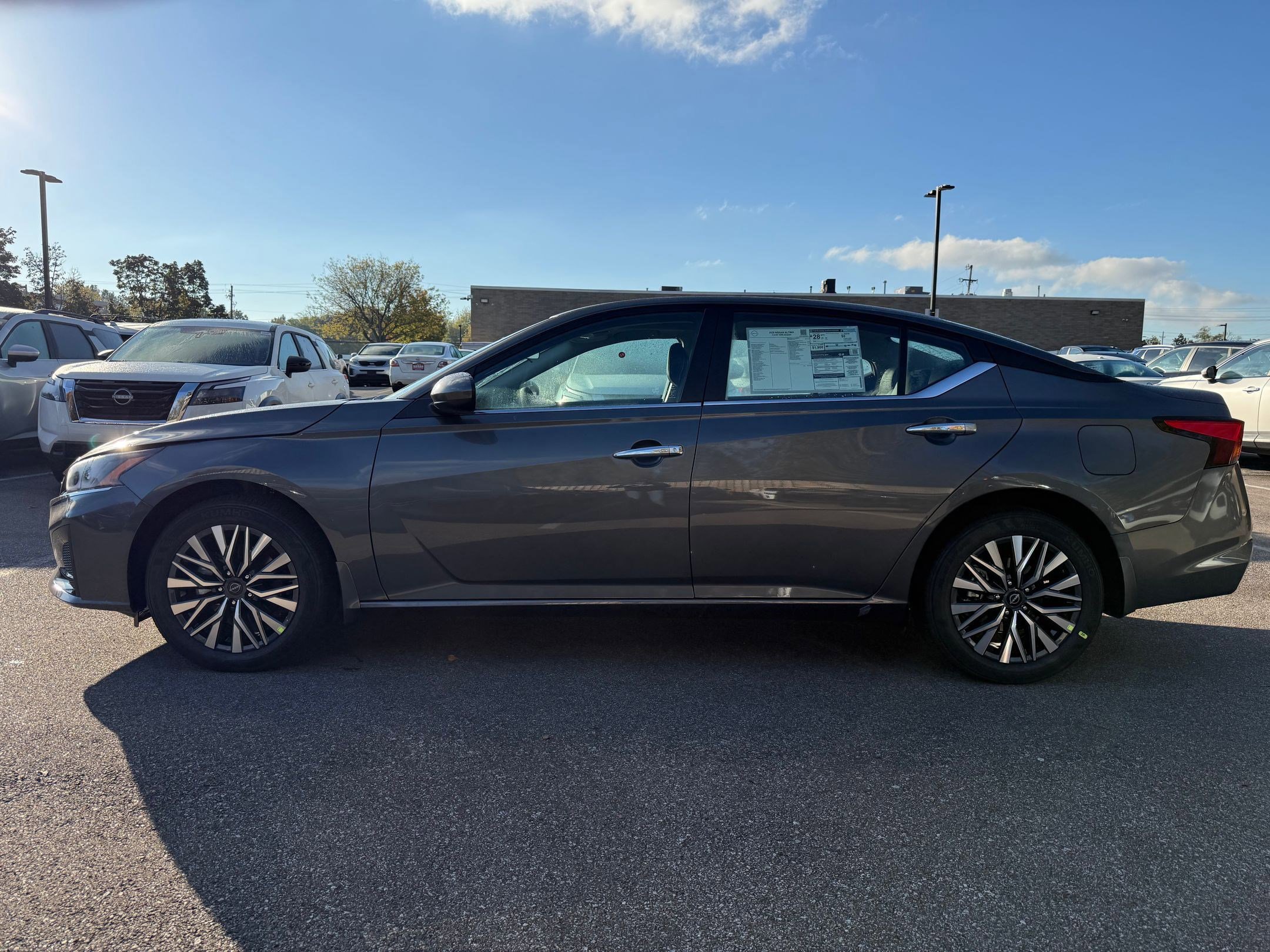 New 2025 Nissan Altima 2.5 SV w/ SV Premium Package image 9