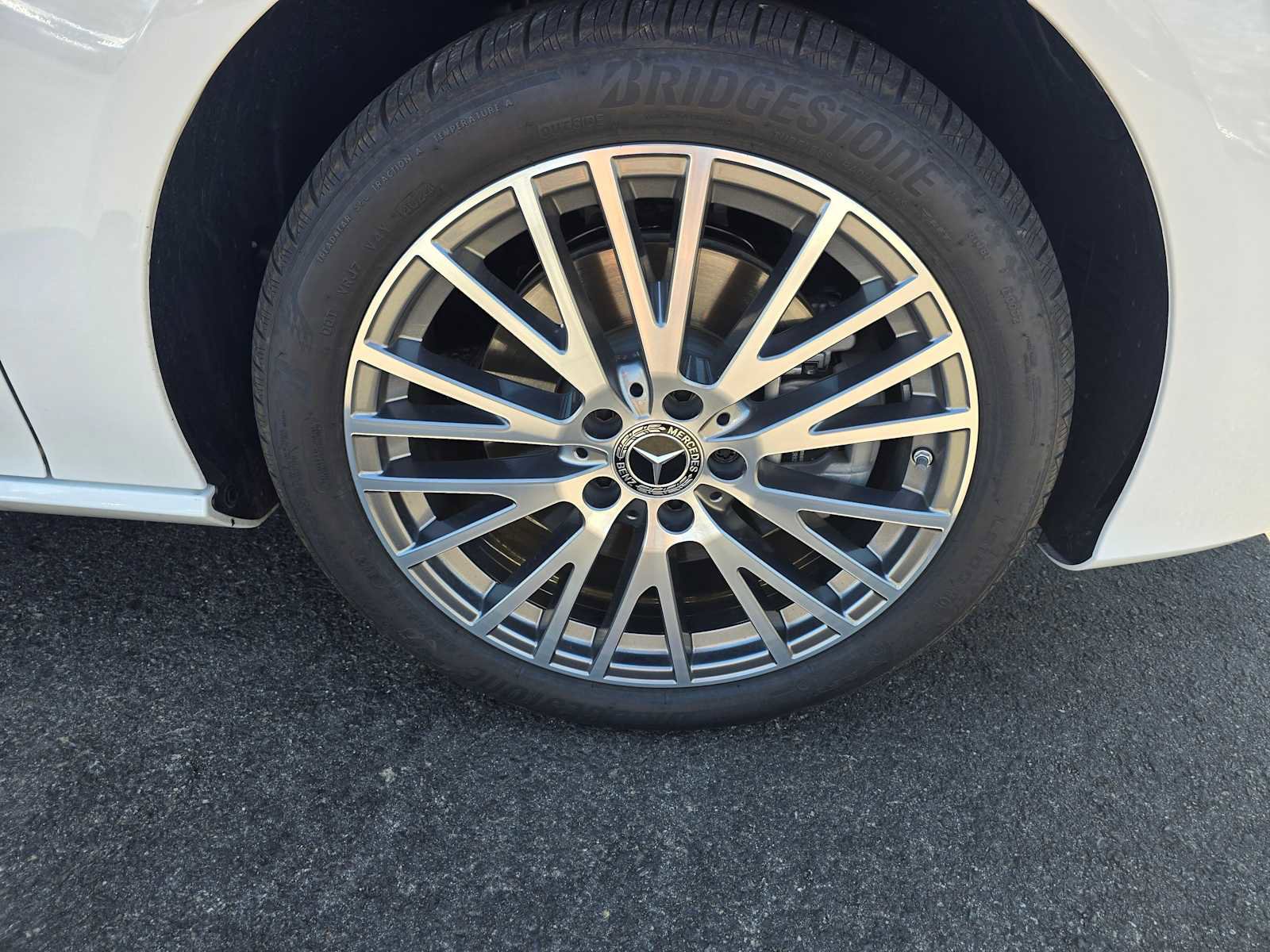 Certified 2025 Mercedes-Benz CLA 250 image 9