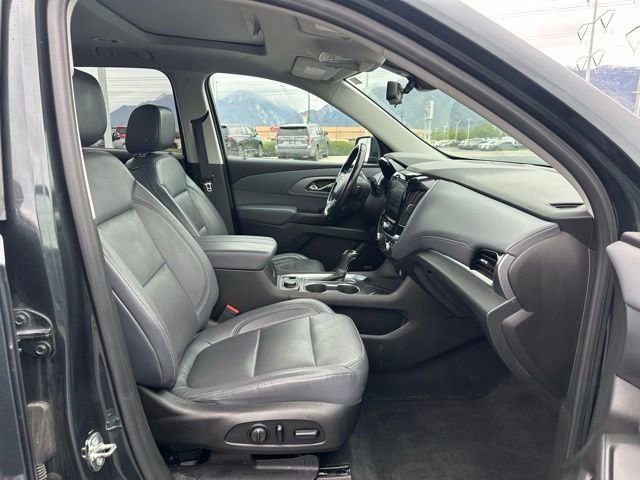Used 2018 Chevrolet Traverse Premier AWD/4WD image 19