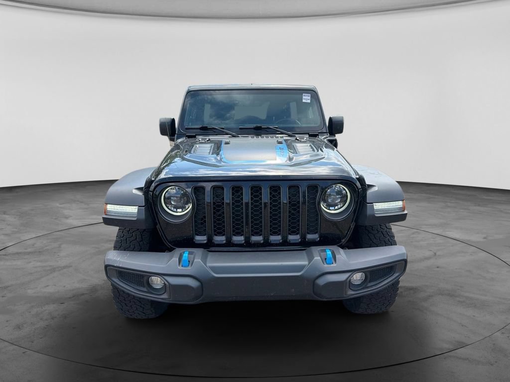 Used 2023 Jeep Wrangler Unlimited Rubicon 4xe w/ Cold Weather Group AWD/4WD image 2