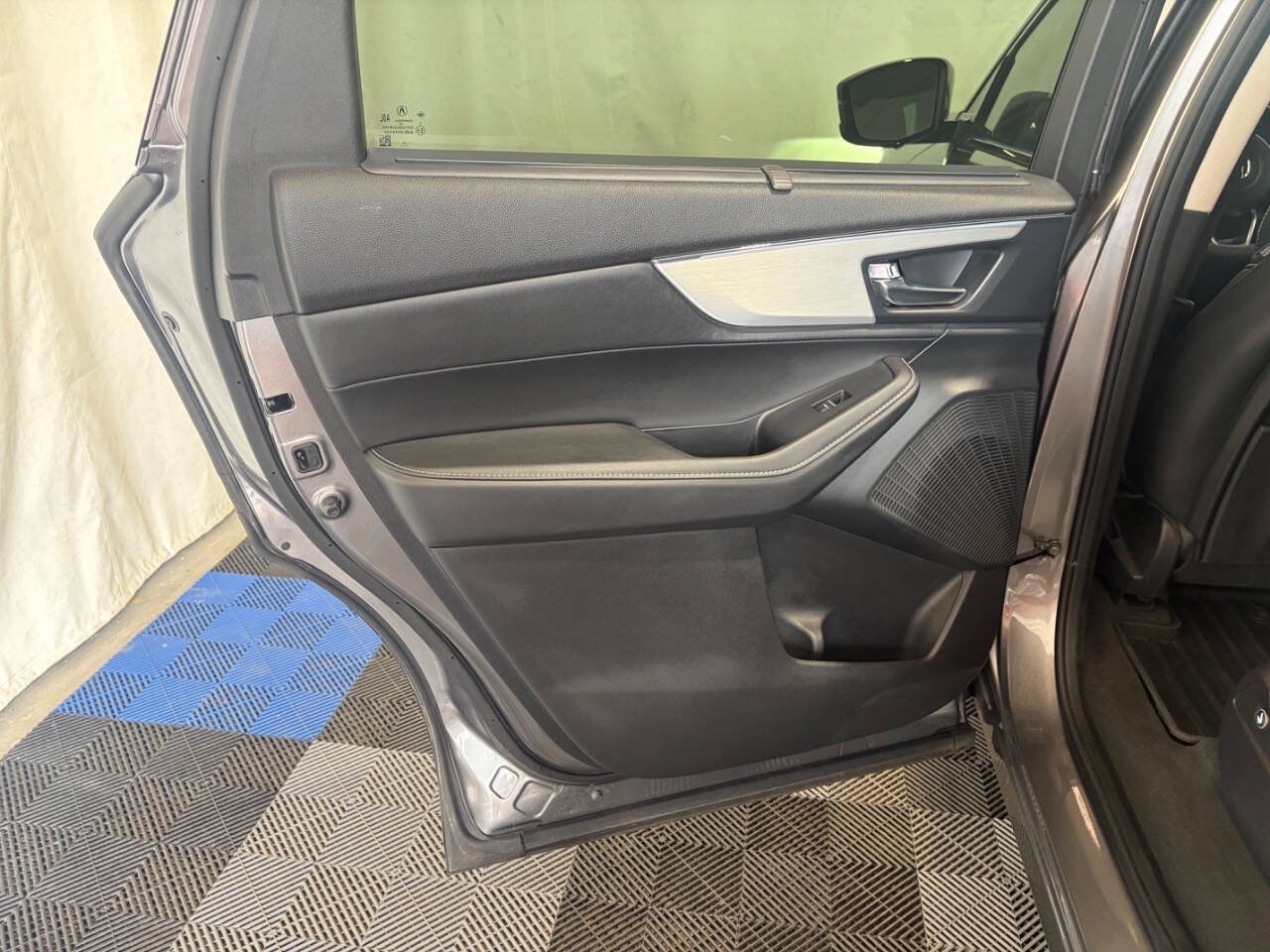 Used 2024 Acura MDX w/ Technology Package AWD/4WD image 9