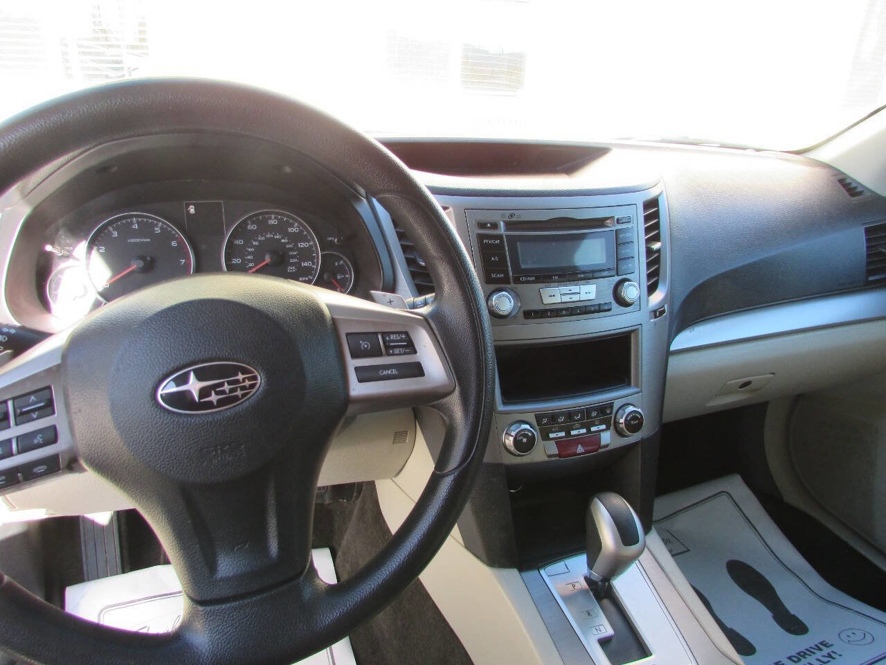 Used 2014 Subaru Outback 2.5i image 22