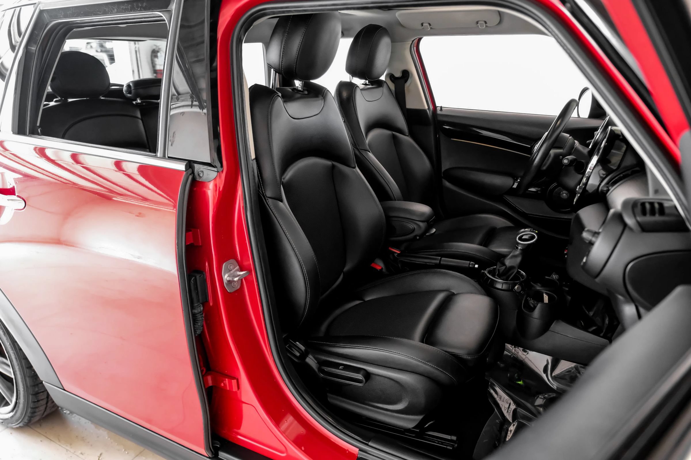 Used 2016 MINI Cooper S FWD image 33