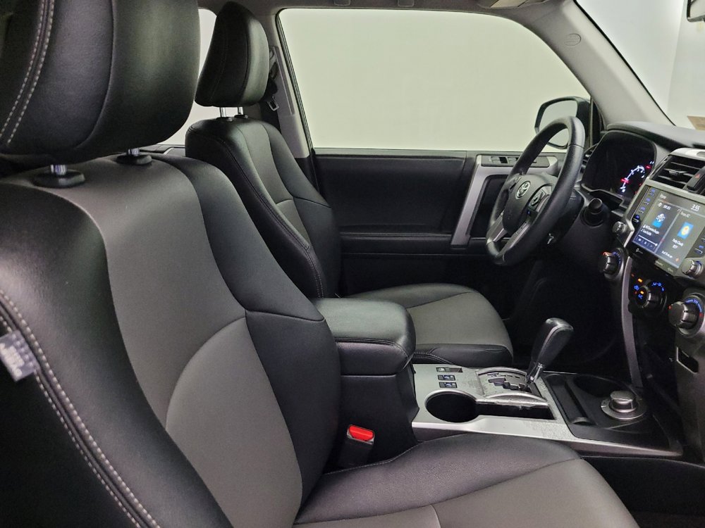 Used 2020 Toyota 4Runner SR5 Premium w/ Moonroof Package image 21