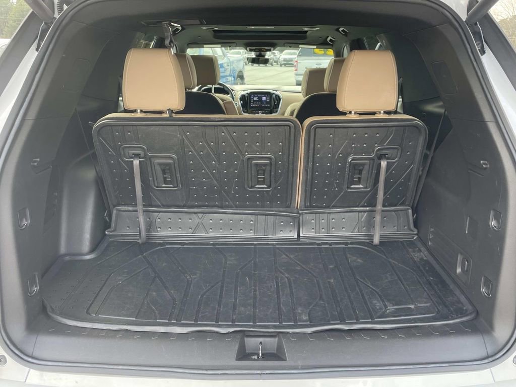 Used 2023 Chevrolet Traverse Premier w/ LPO, Floor Liner Package image 11