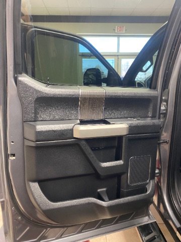 Used 2021 Ford F250 Lariat image 23