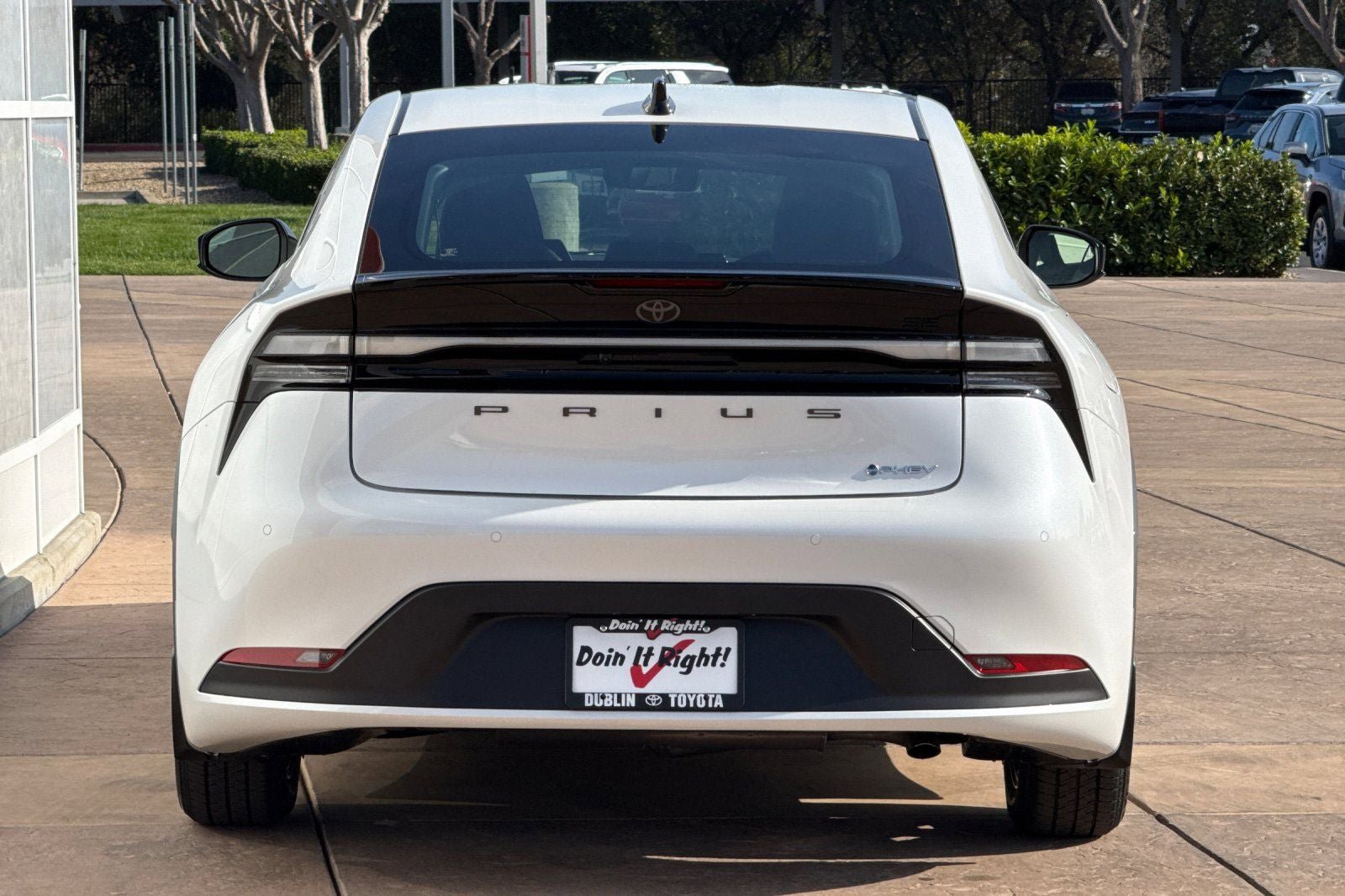 New 2026 Toyota Prius Plug-In Hybrid FWD image 5