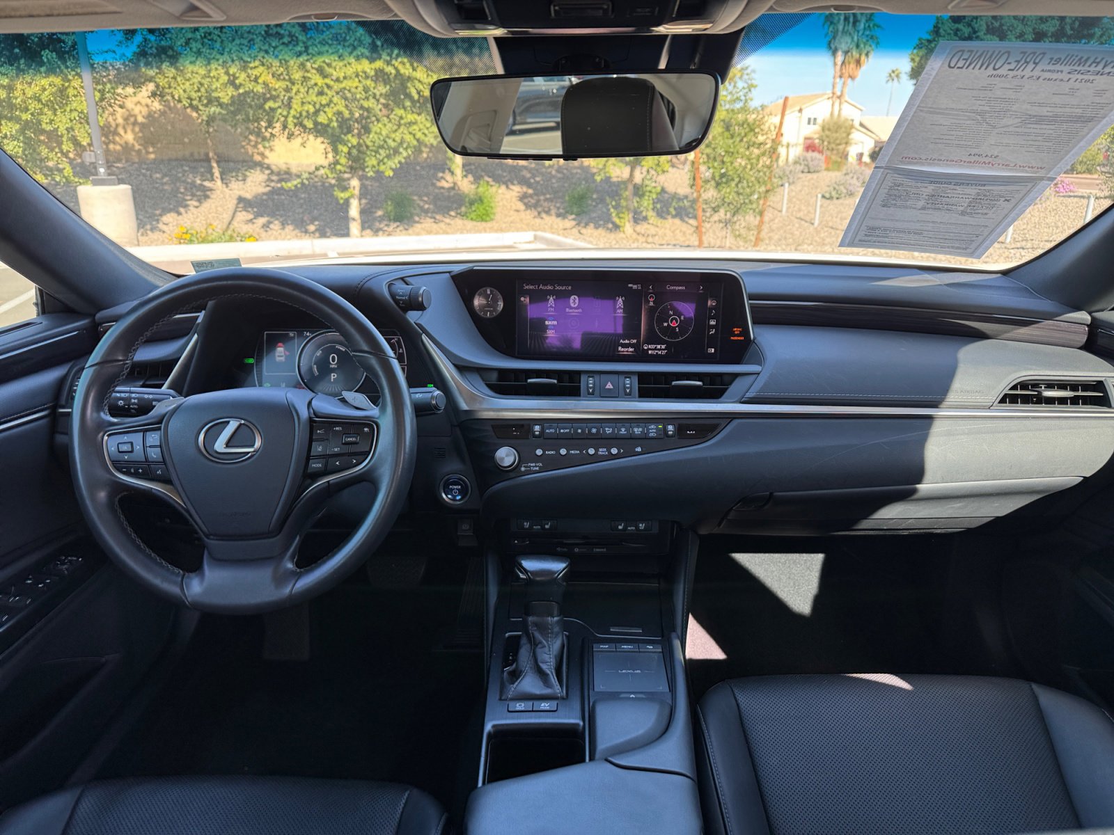 Used 2021 Lexus ES 300h w/ Premium Package image 17