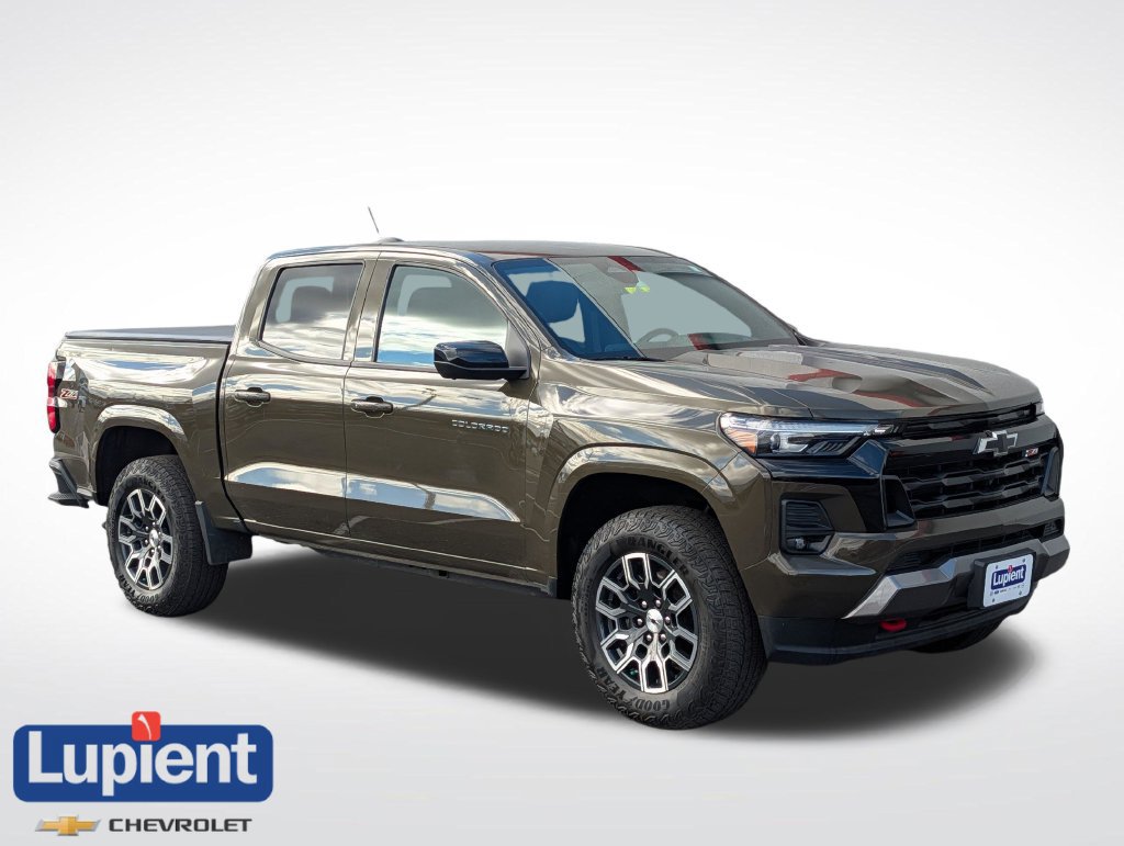 Used 2023 Chevrolet Colorado Z71 w/ Z71 Convenience Package 2