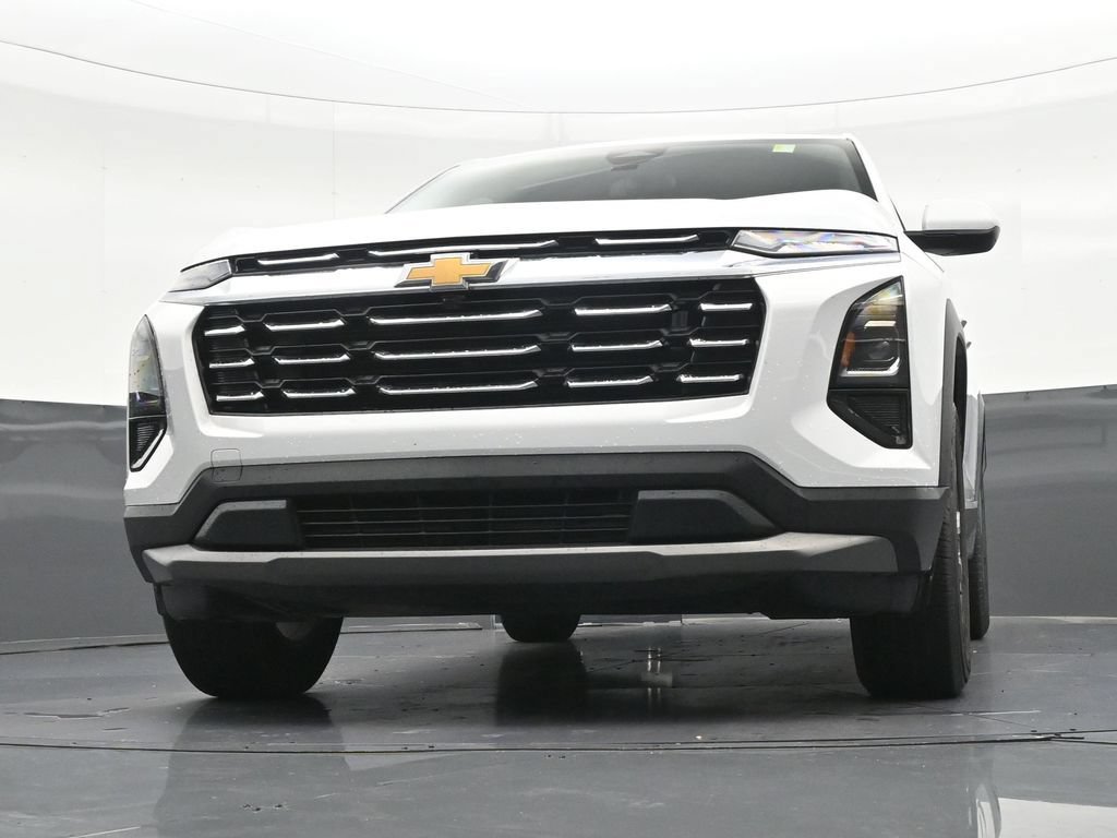 Used 2026 Chevrolet Equinox LT AWD/4WD image 31
