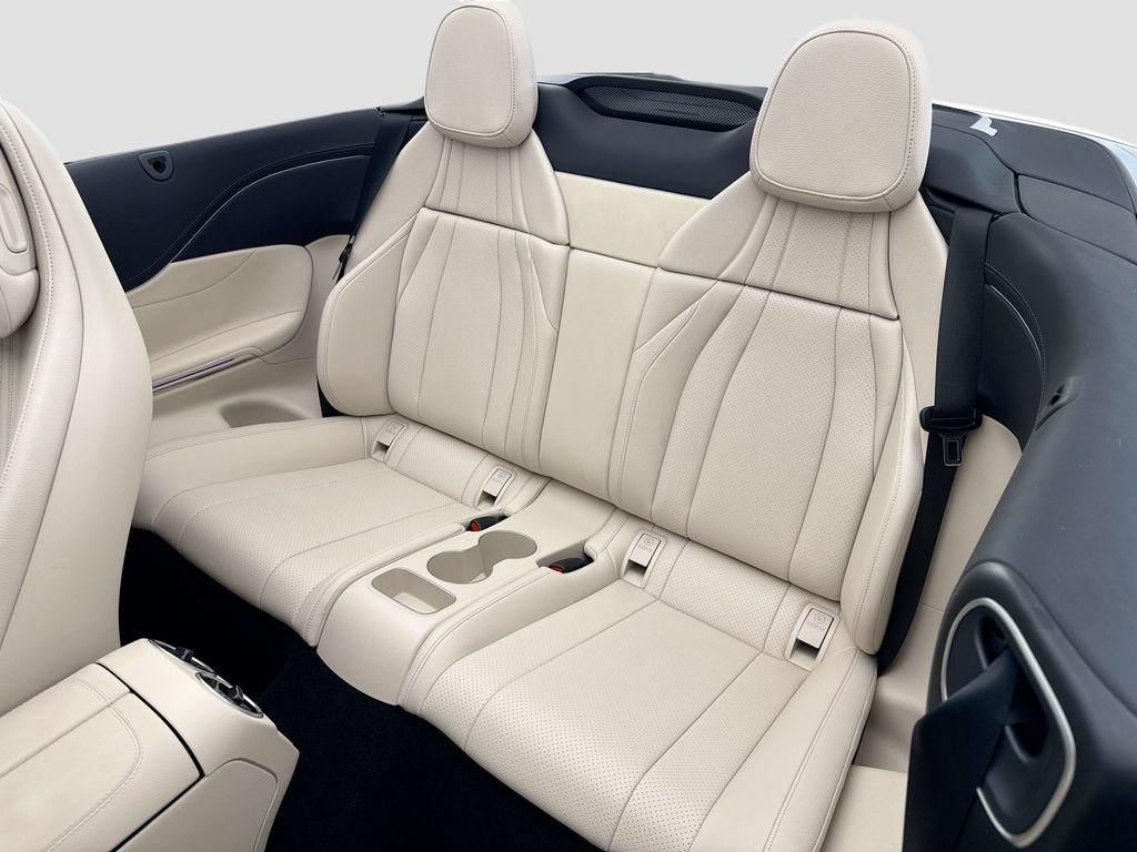 Certified 2025 Mercedes-Benz CLE 300 4MATIC Cabriolet image 19