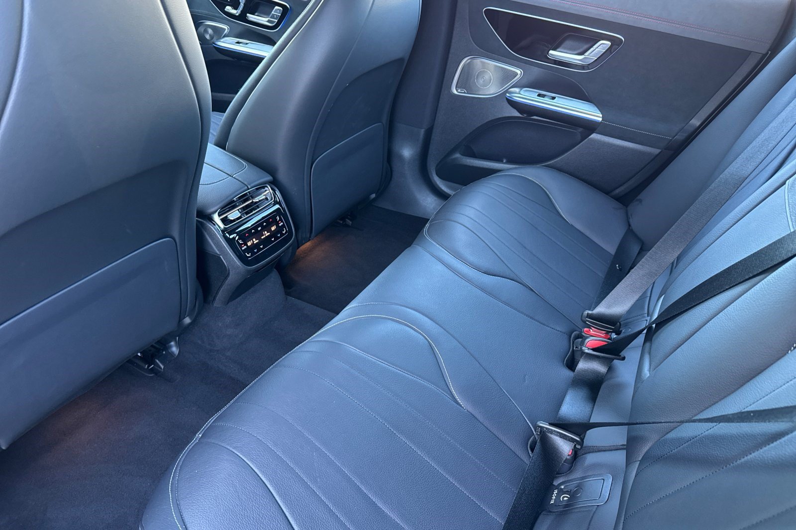 Certified 2023 Mercedes-Benz EQE 500 4MATIC Sedan image 32