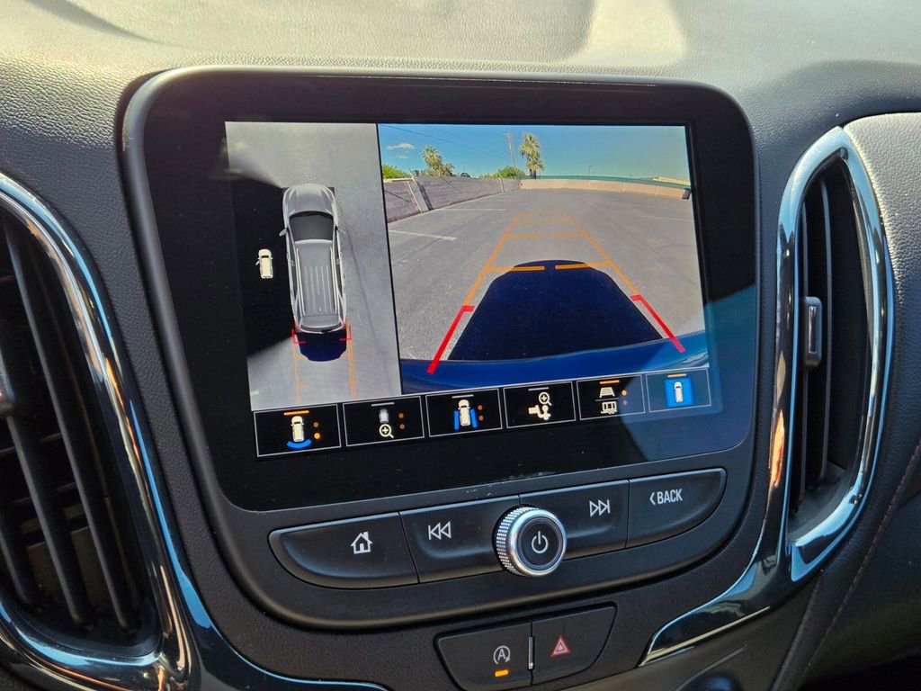 Used 2024 Chevrolet Equinox RS FWD image 21