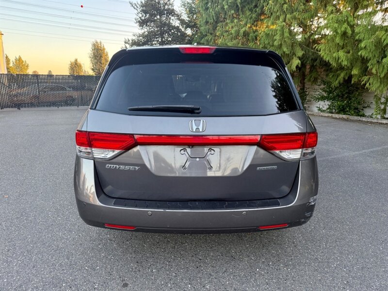 Used 2015 Honda Odyssey Touring image 6
