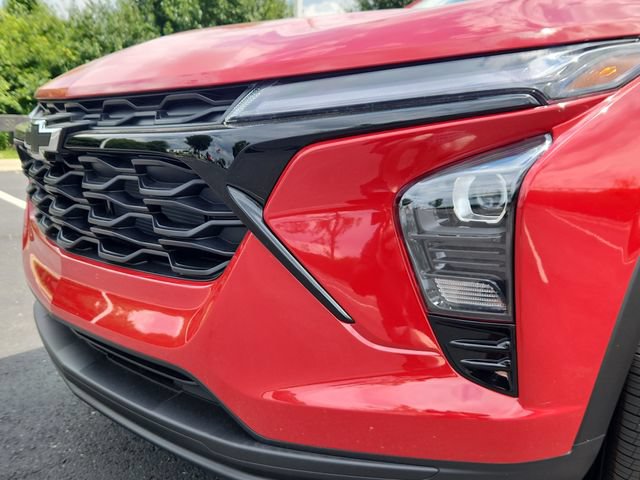 New 2026 Chevrolet Trax LT w/ Driver Confidence Package FWD image 10