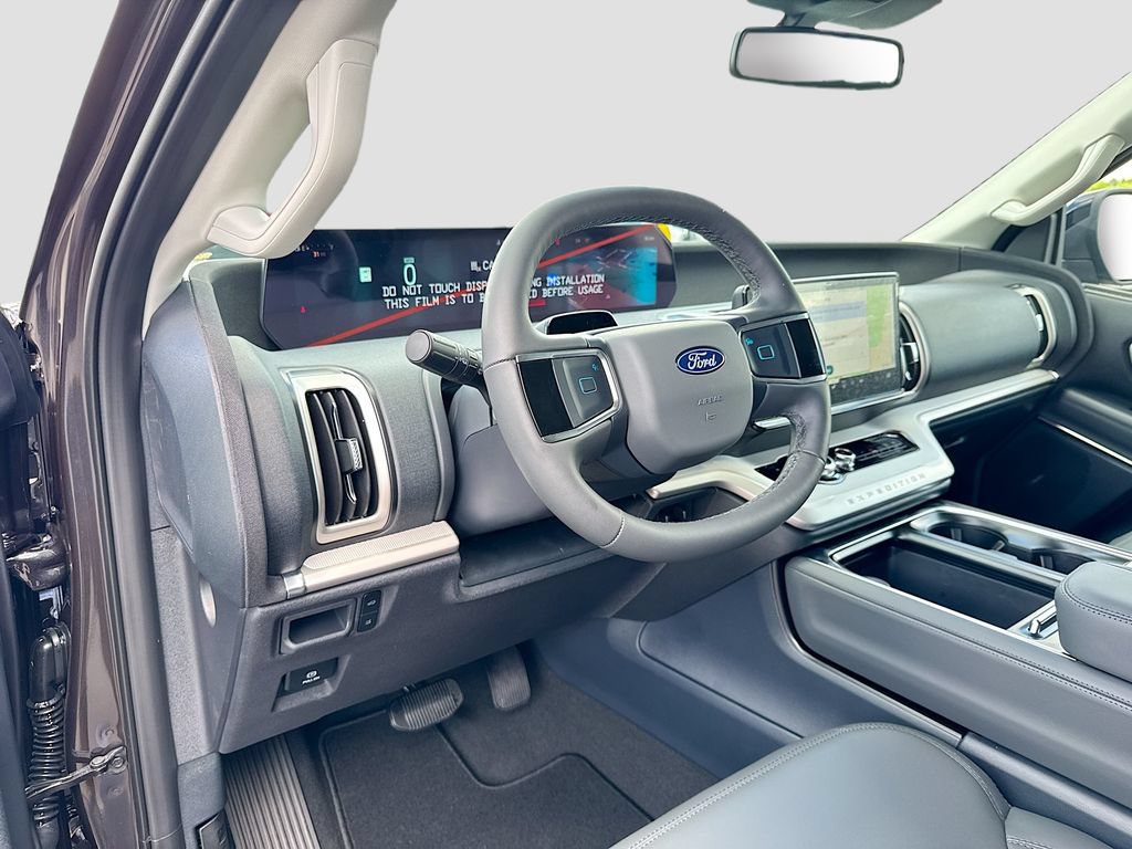 New 2026 Ford Expedition Active RWD image 10