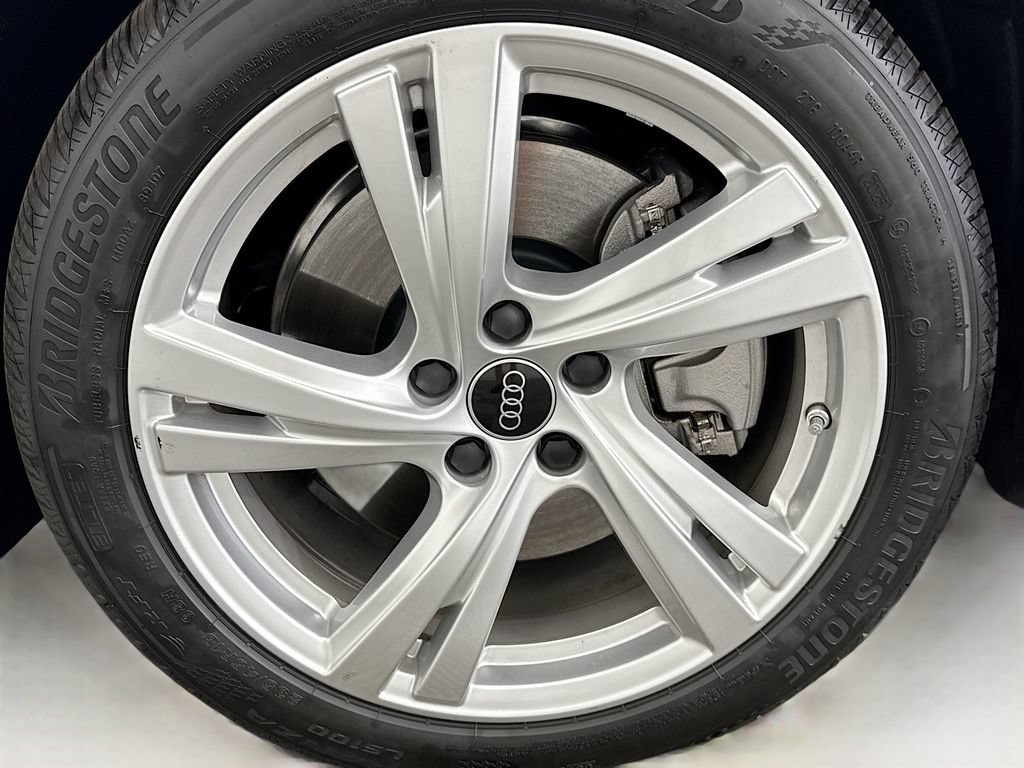 Certified 2025 Audi A5 2.0T Premium Plus w/ Premium Plus AWD/4WD image 30