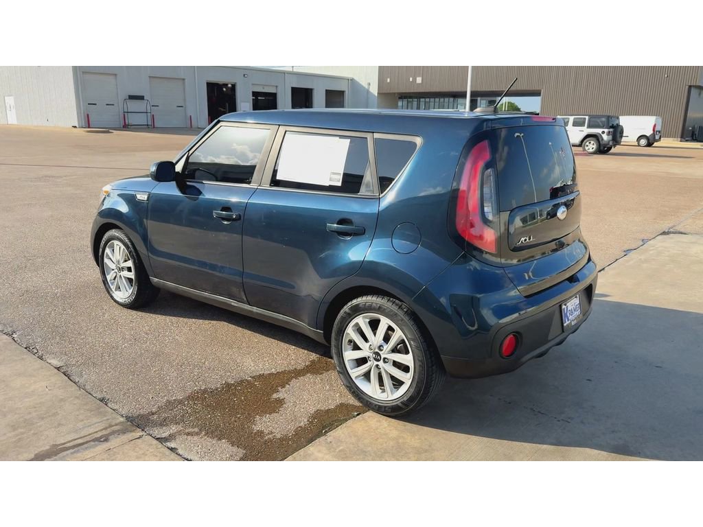 Used 2019 Kia Soul + FWD image 6