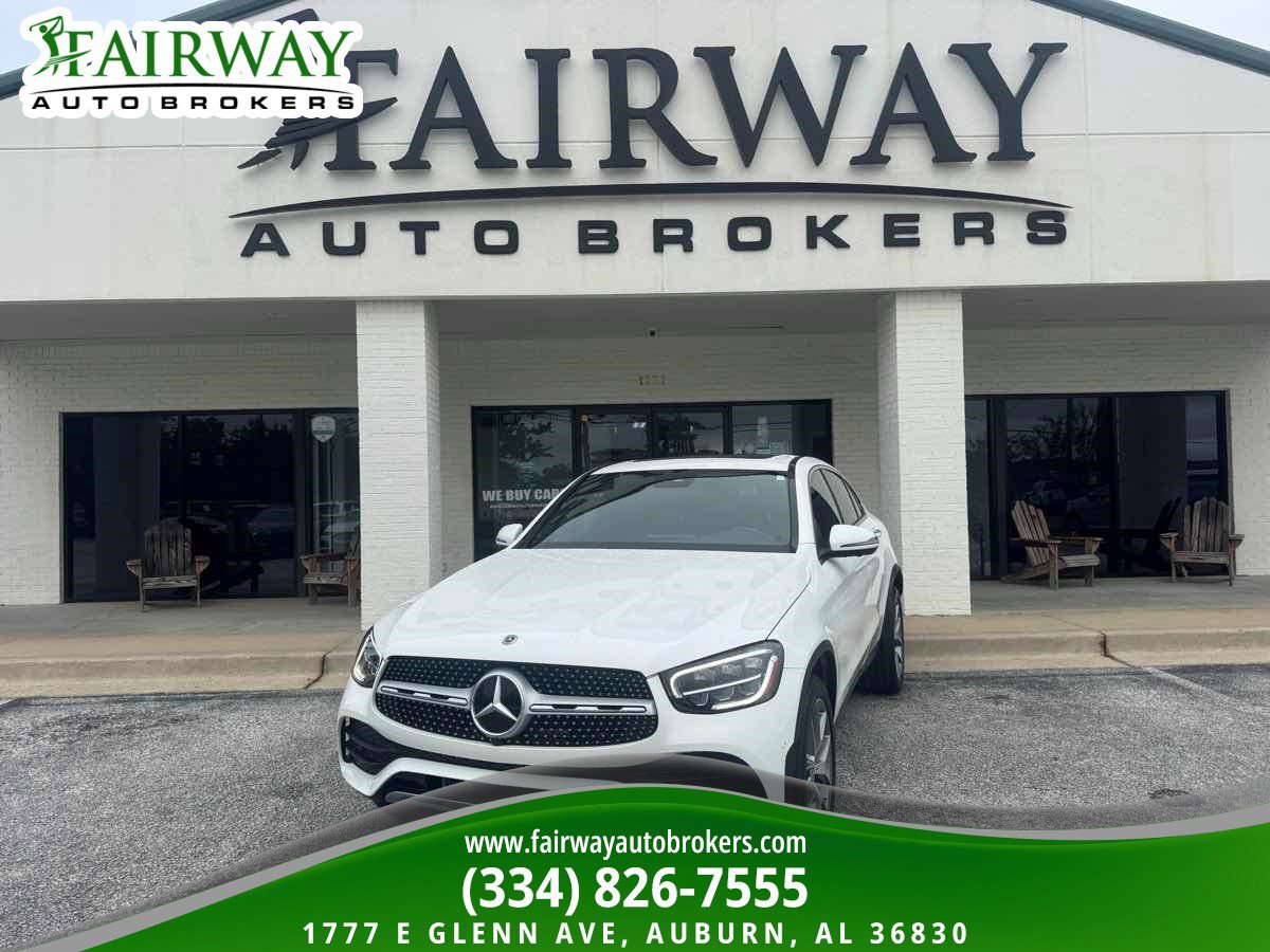 Used 2023 Mercedes-Benz GLC 300 4MATIC Coupe image 1