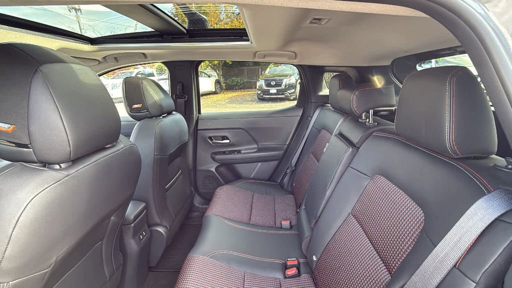 New 2026 Nissan Kicks SR w/ SR Premium Package image 19