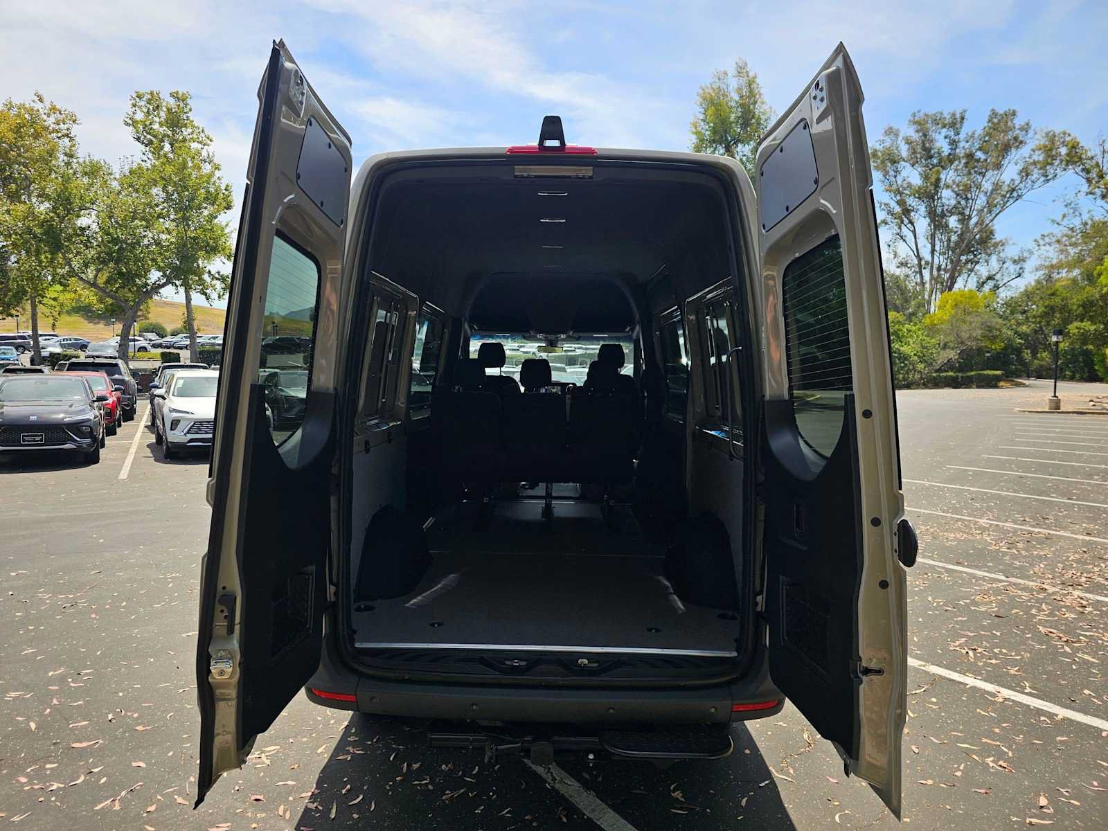 New 2026 Mercedes-Benz Sprinter 2500 image 18