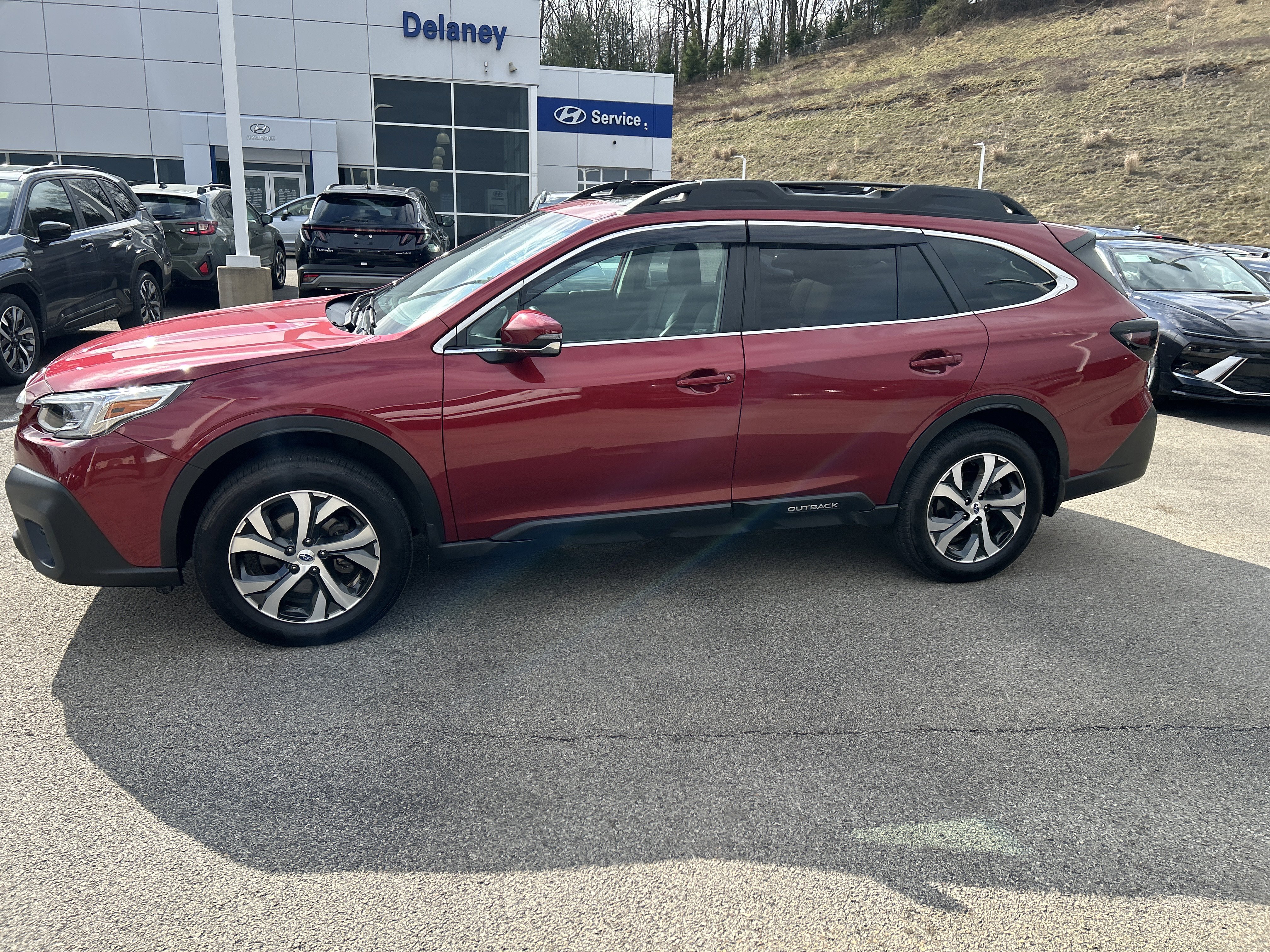 Certified 2022 Subaru Outback Limited w/ Popular Package #2 image 18