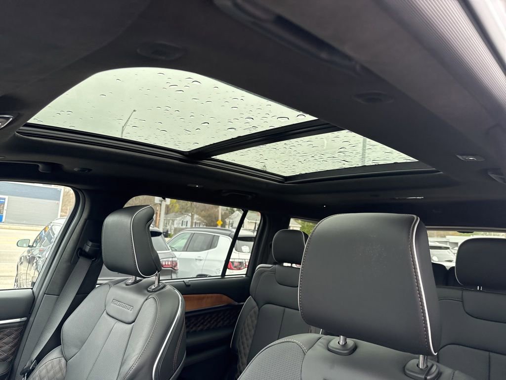 New 2026 Jeep Grand Cherokee L Summit AWD/4WD image 19