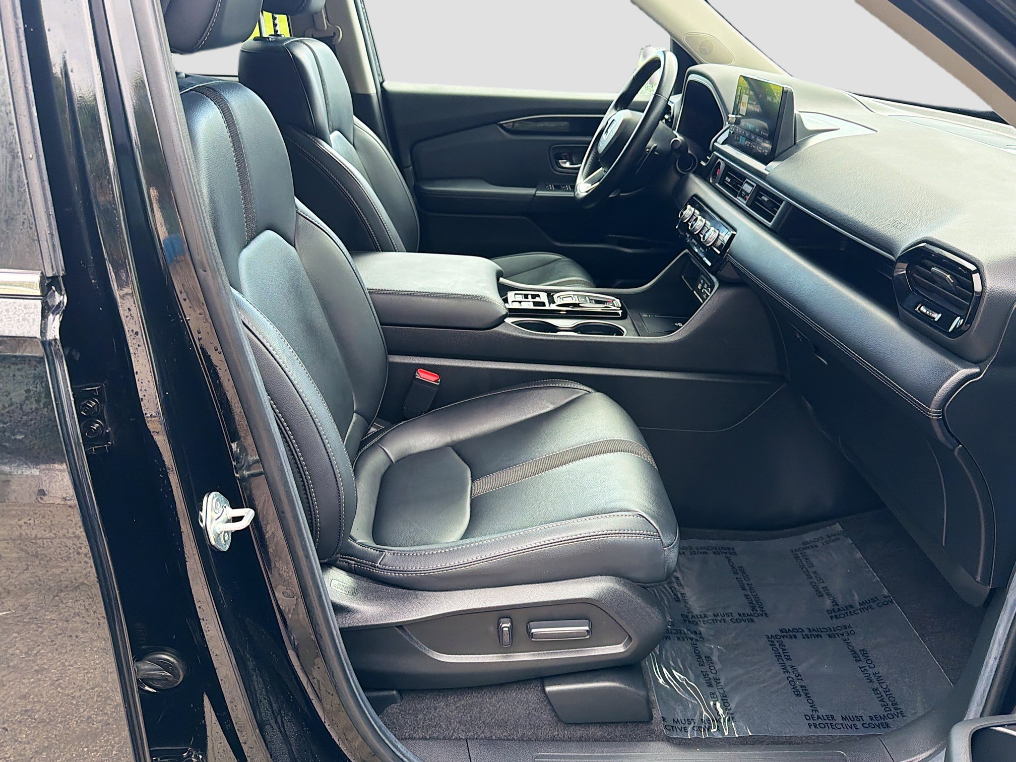 Certified 2025 Honda Pilot EX-L image 32