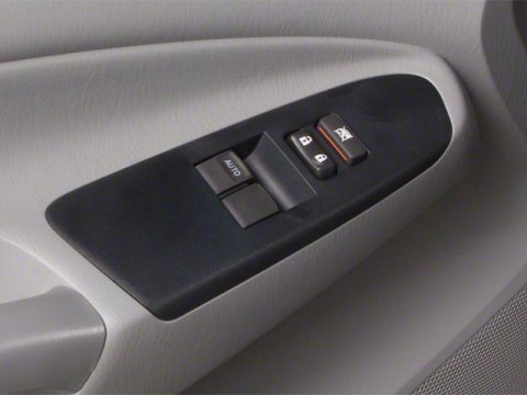 Used 2013 Toyota Tacoma 4x4 Access Cab w/ SR5 Pkg image 18