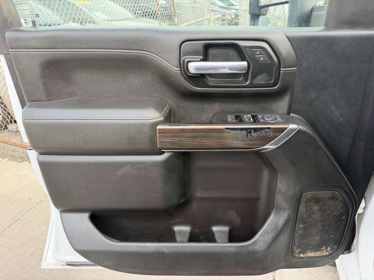 Used 2021 Chevrolet Silverado 2500 LT w/ Fleet Comfort Package AWD/4WD image 10