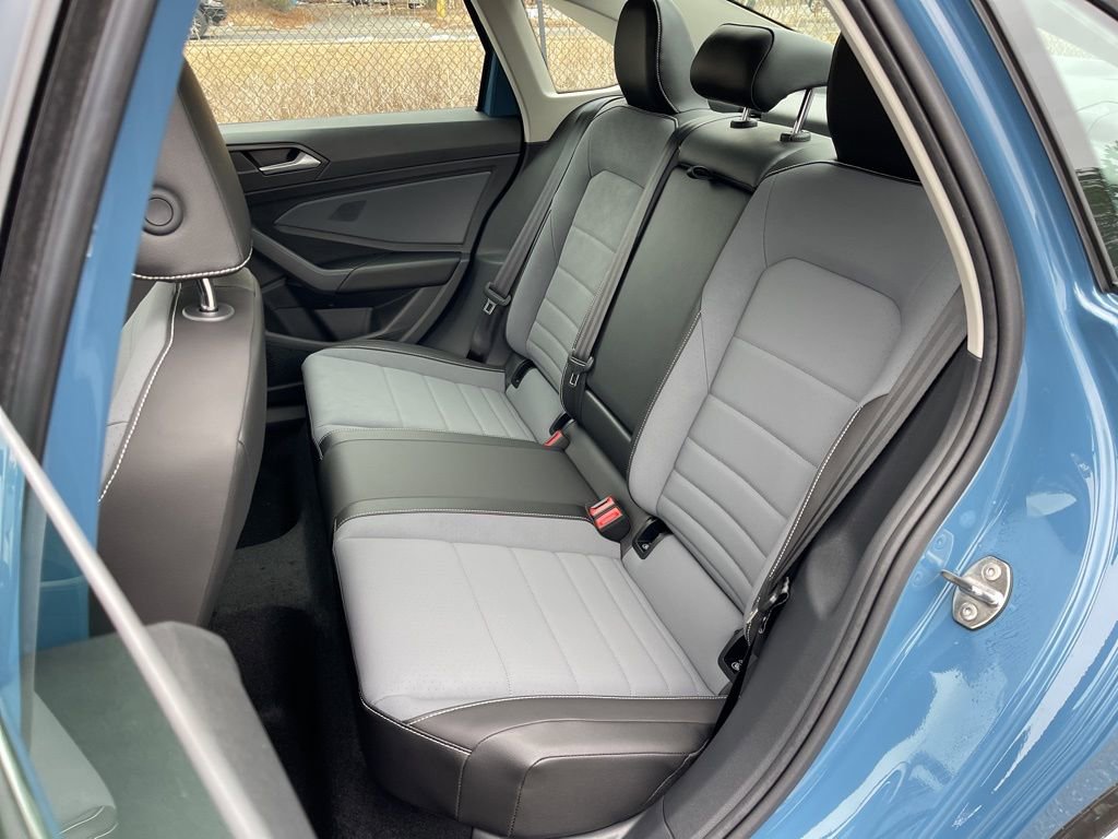 New 2026 Volkswagen Jetta SE FWD image 18