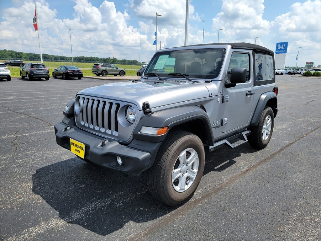 Used 2021 Jeep Wrangler Sport S image 4