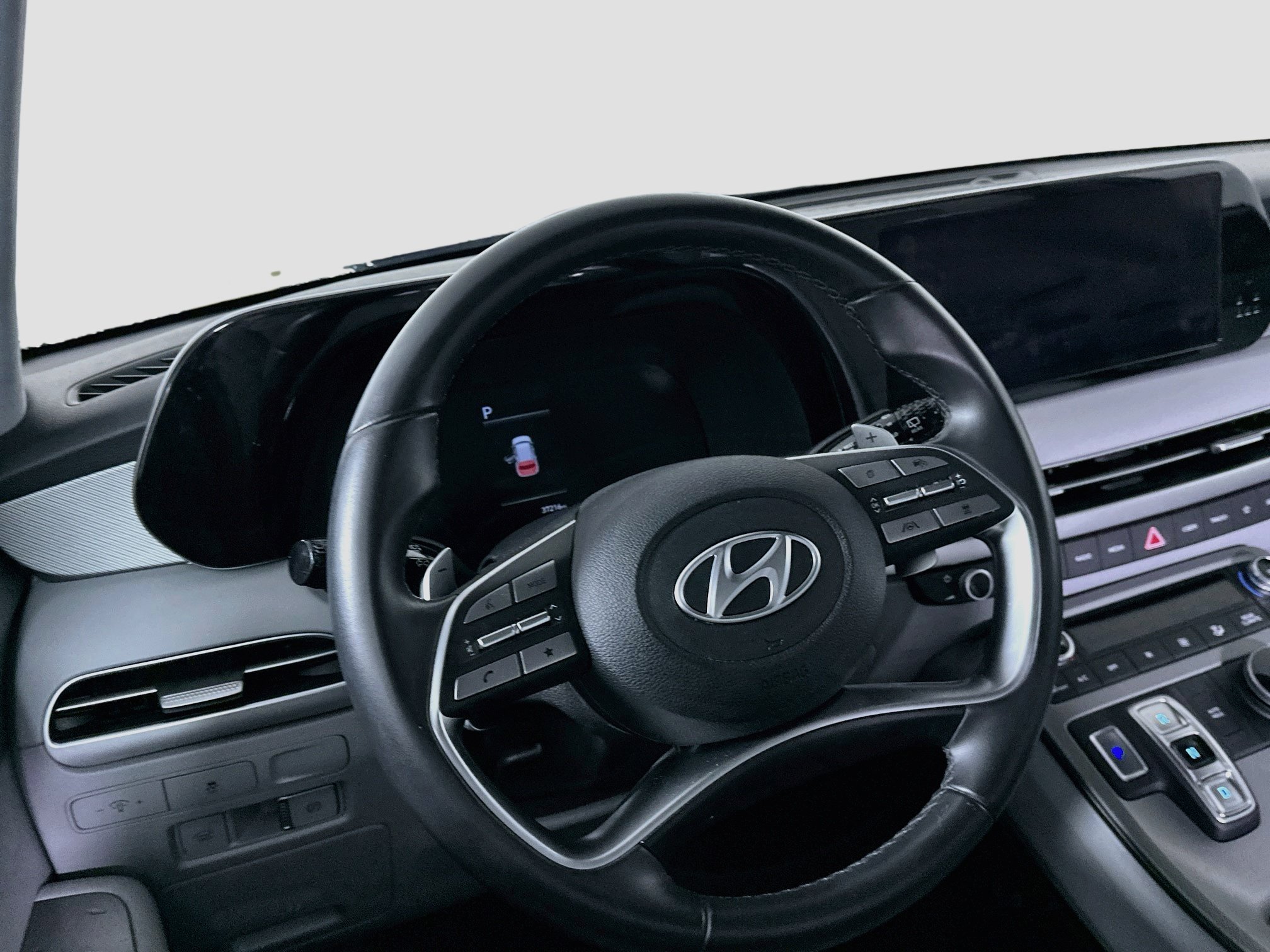 Used 2025 Hyundai Palisade SEL FWD image 18