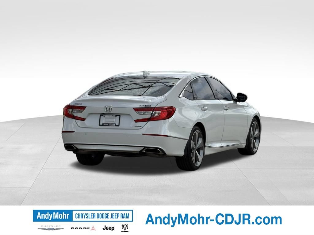 Used 2018 Honda Accord Touring image 7