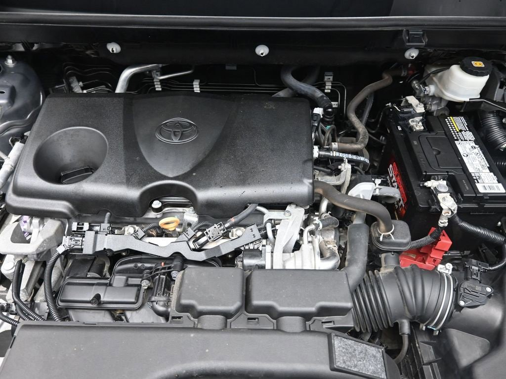 Used 2019 Toyota RAV4 LE w/ All Weather Liner Package image 28