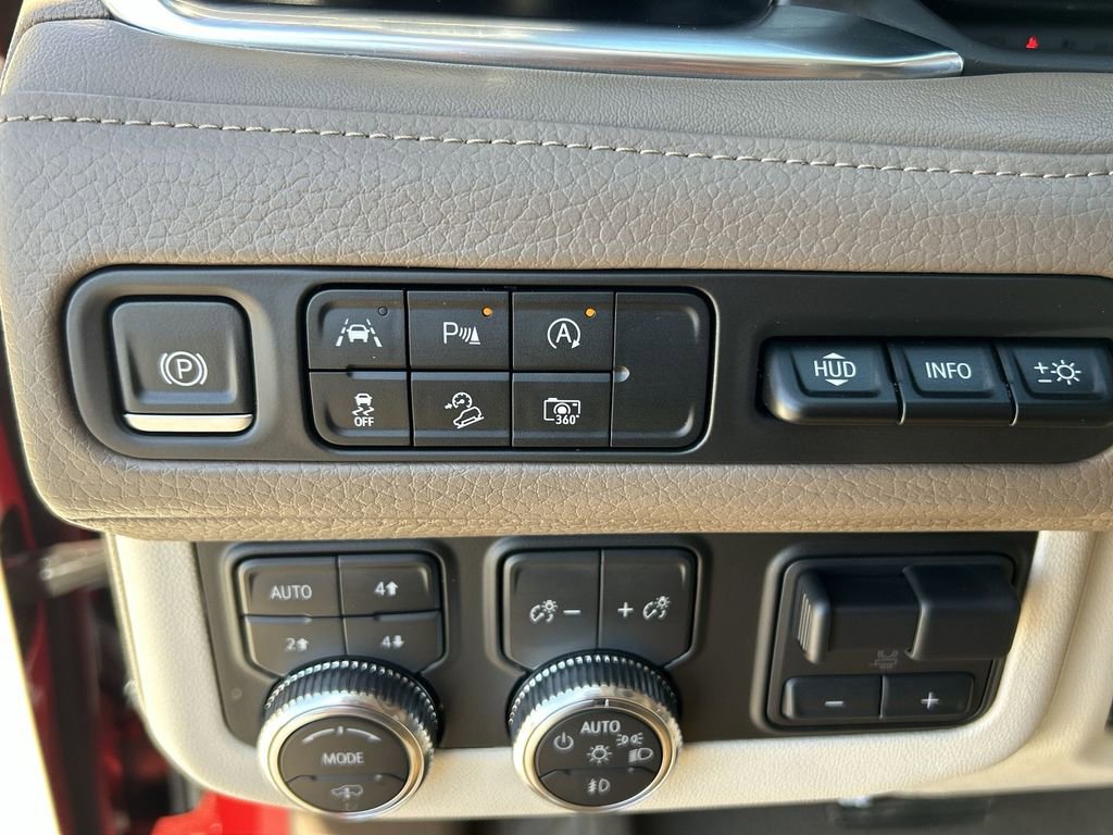 Used 2024 GMC Yukon XL Denali w/ Max Trailering Package image 18