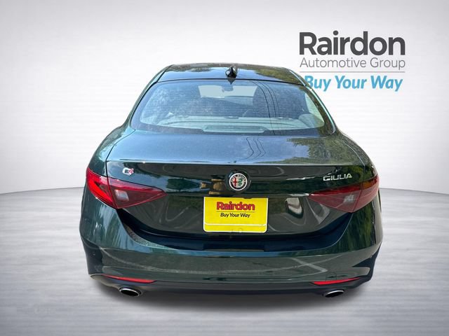 Used 2021 Alfa Romeo Giulia Ti w/ Active Assist 2 Package TI AWD/4WD image 5