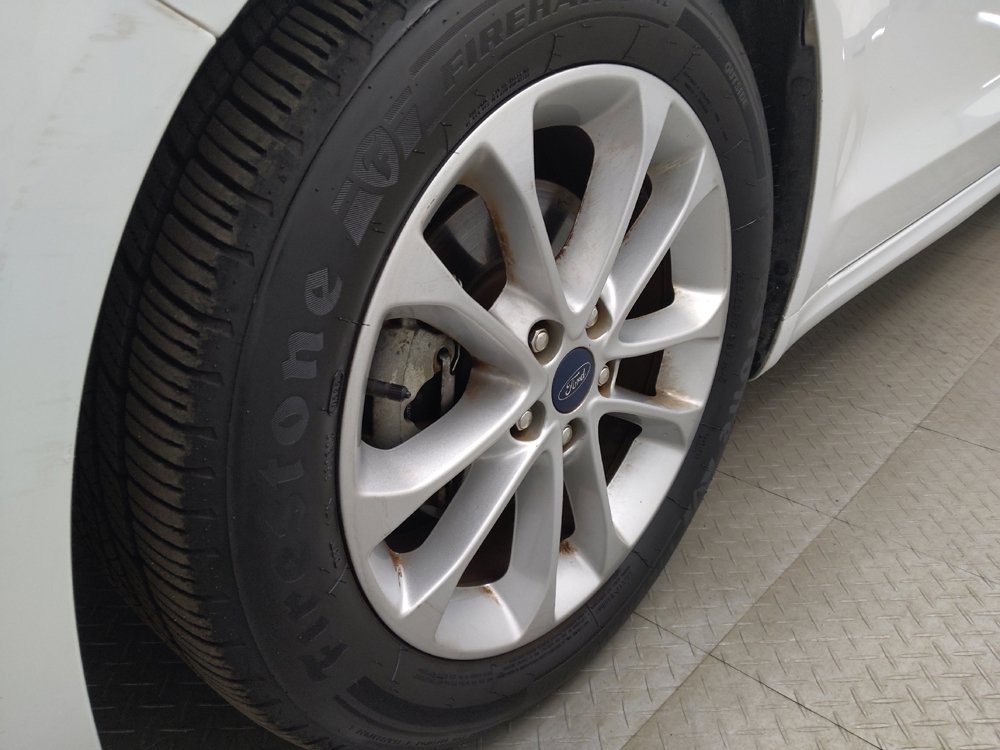 Used 2019 Ford Fusion SE FWD image 31