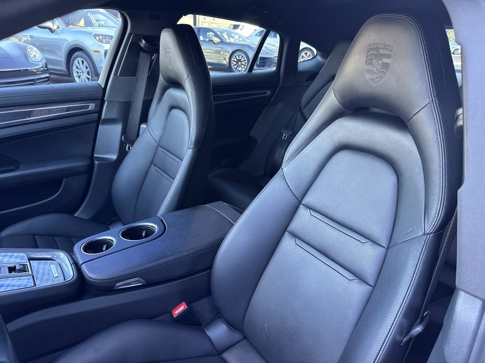 Certified 2023 Porsche Panamera Platinum Edition image 22