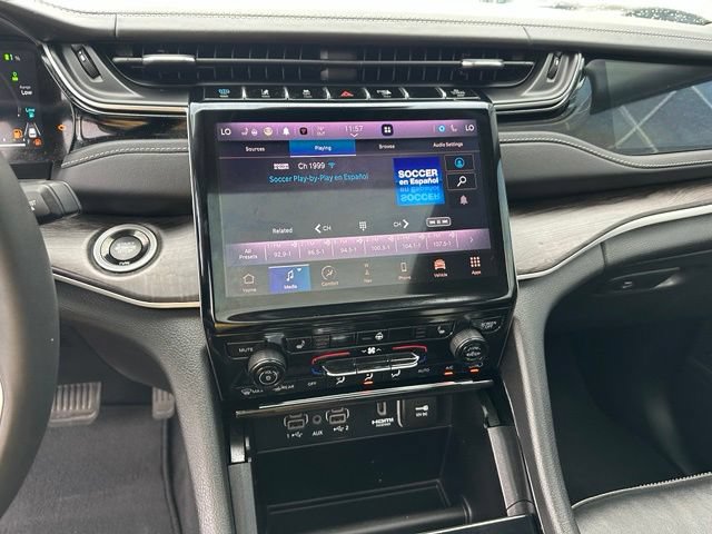 Used 2022 Jeep Grand Cherokee Limited 4xe AWD/4WD image 24