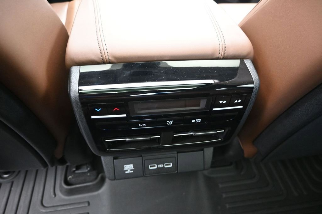 Used 2024 Acura MDX FWD w/ Technology Package image 20