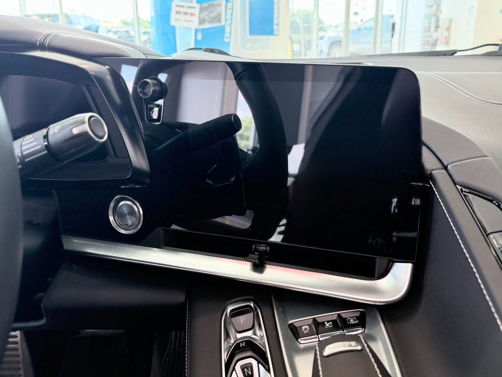 Used 2023 Chevrolet Corvette Stingray Preferred Cpe w/ Z51 Performance Package RWD image 16