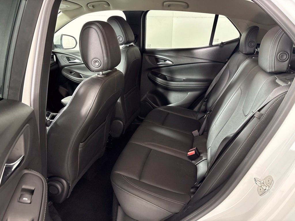 Used 2024 Buick Encore GX Sport Touring FWD image 22