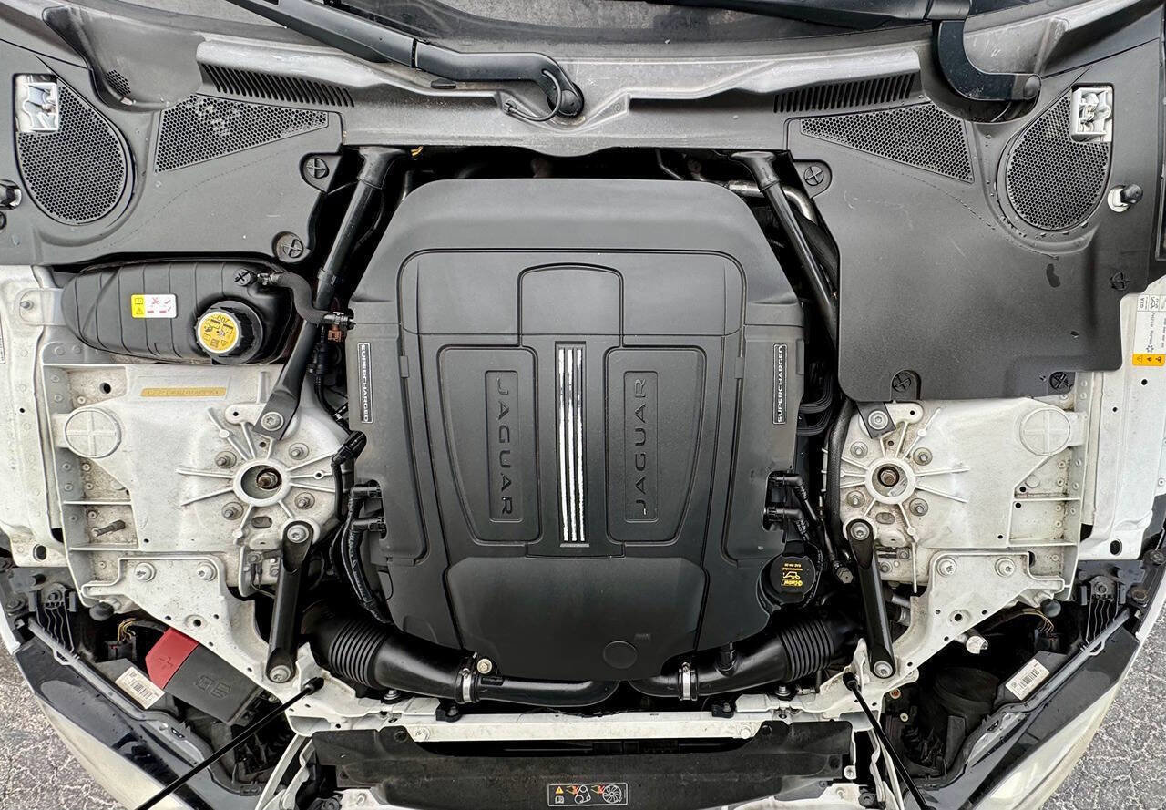 Used 2017 Jaguar F-TYPE Premium 2dr Coupe 8A image 15