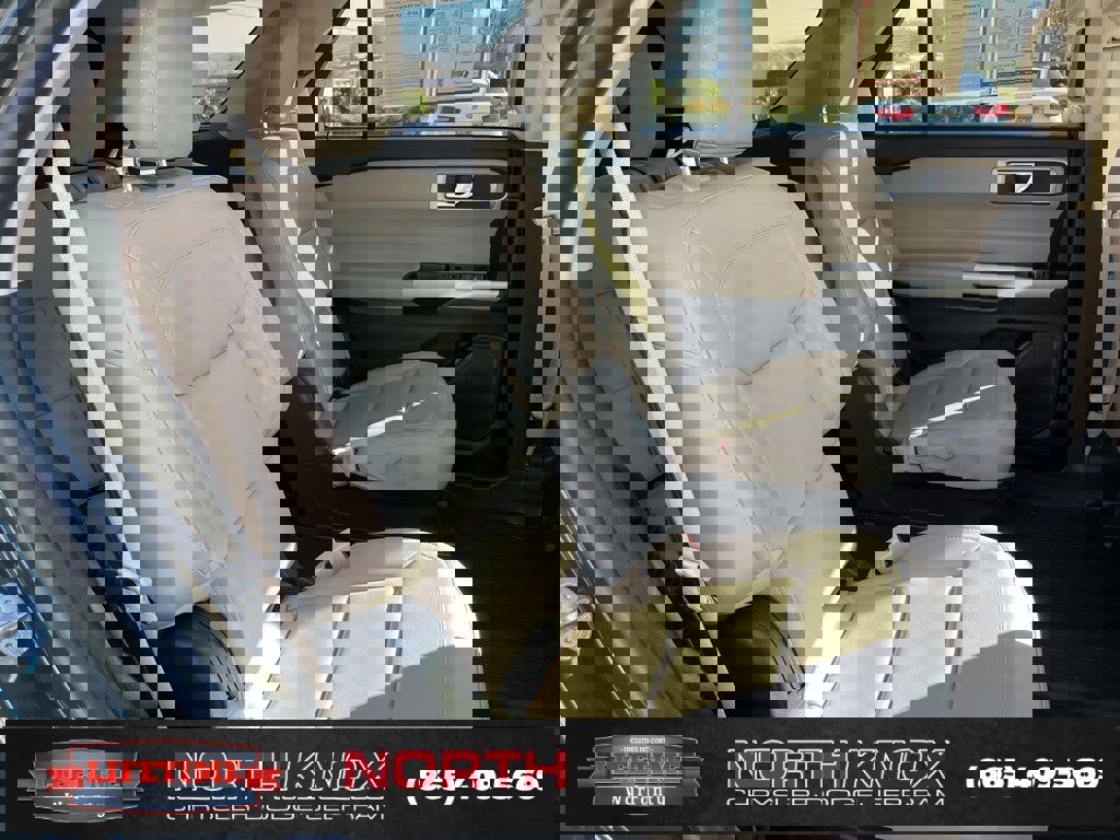 Used 2023 Ford Explorer XLT w/ Equipment Group 202A image 25