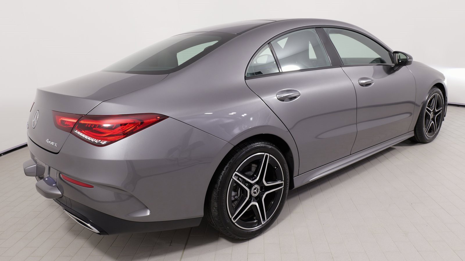 Used 2023 Mercedes-Benz CLA 250 4MATIC image 14